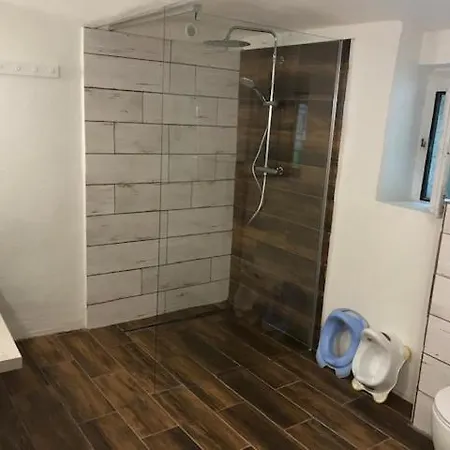 Romanticka Timka شاليه Dolni Dvur